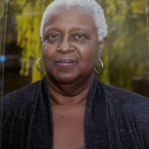 Meet your Posher, Evelyn